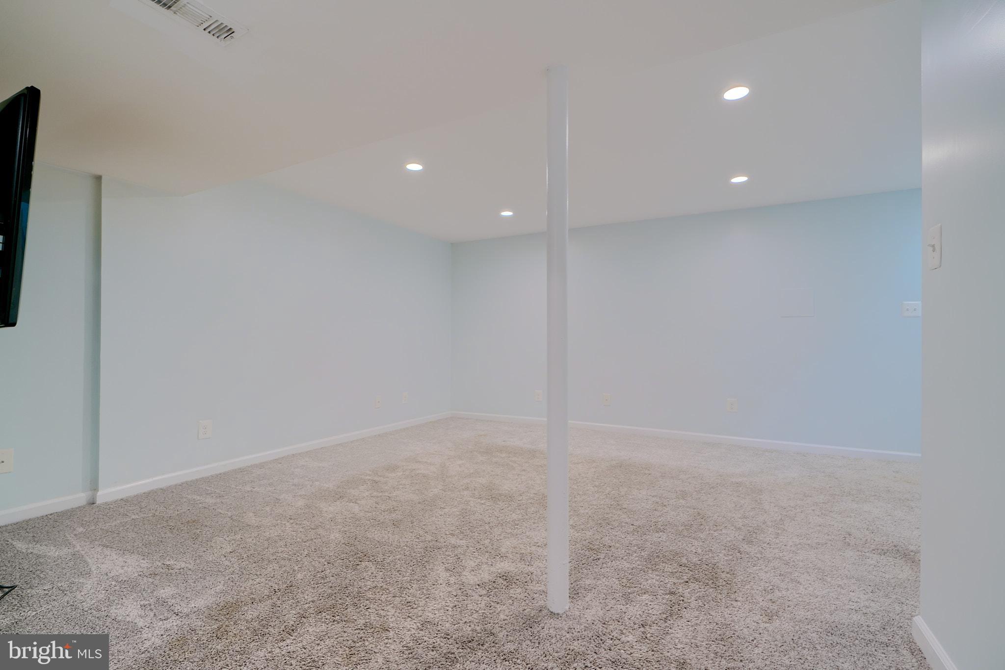 8622 Manorfield Road Nottingham, MD 21236 - Photo 31 of 47 Basement Finished Space