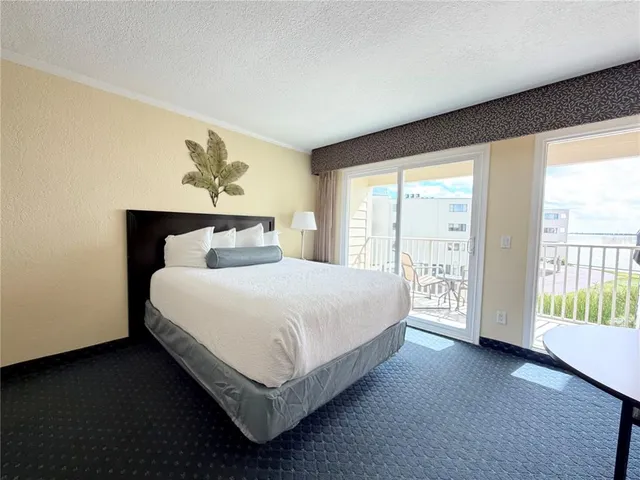 $229,000 | 2506 North Rocky Point Drive, Unit 305, Tampa, FL 33607