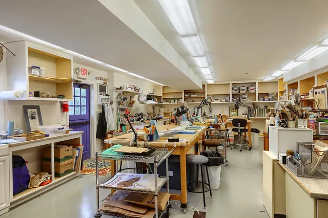 $625,000 | 254 King Street, Boscawen, NH 03303