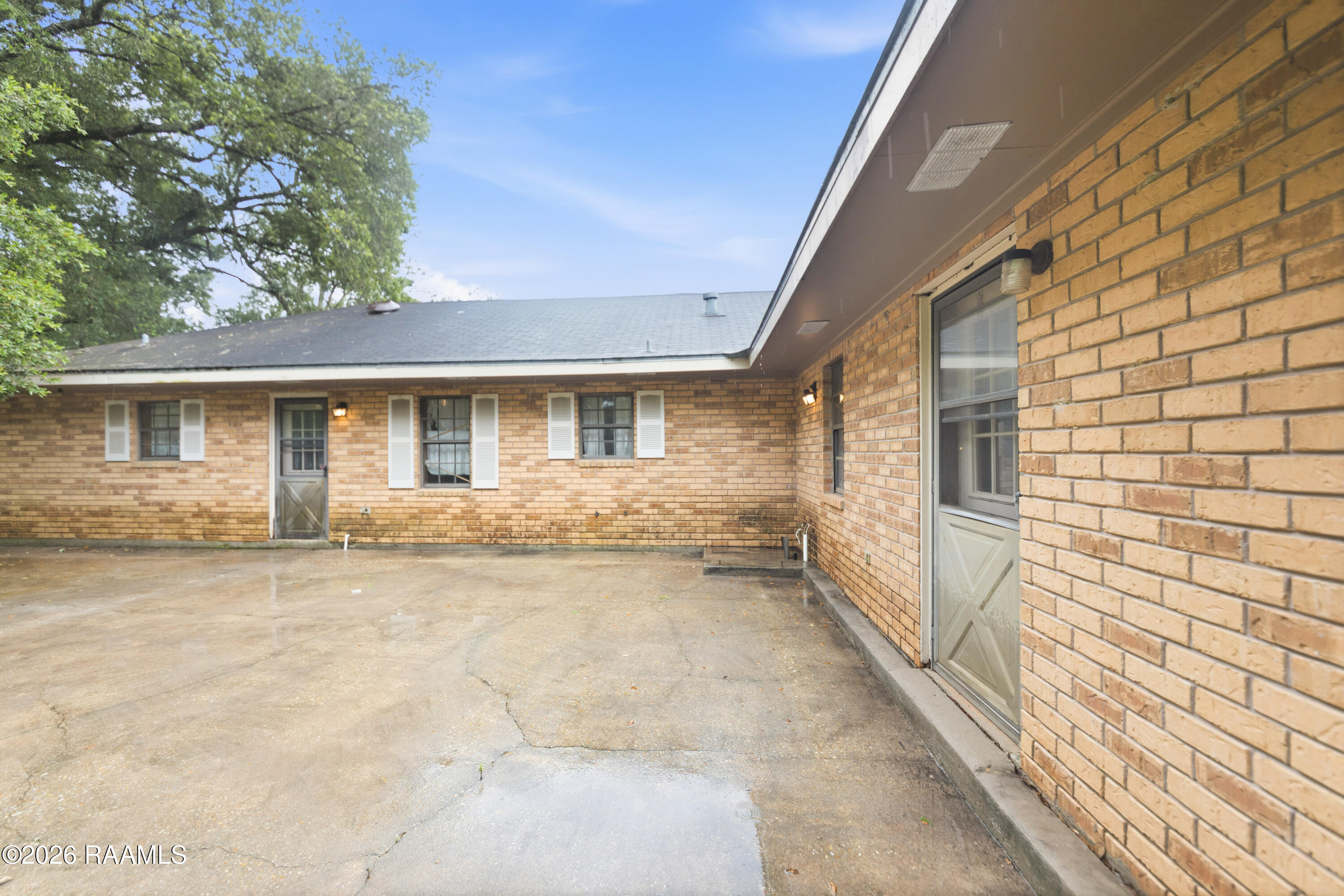 421 Chachere Lane Church Point, LA 70525 - Photo 33 of 46 421 Chachere-9