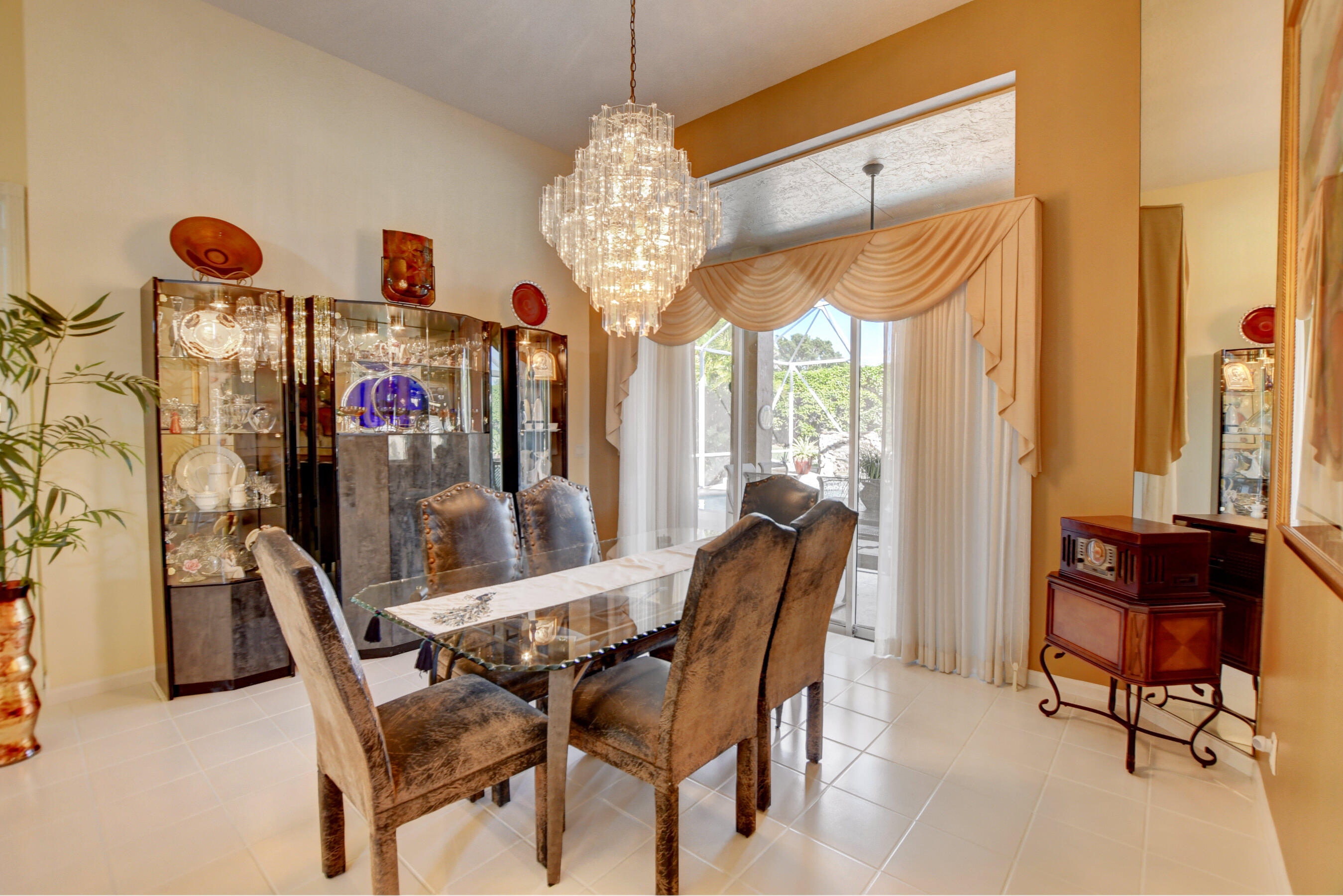 10546 Maple Chase Drive Boca Raton, FL 33498 - Photo 8 of 39 Large Formal Area