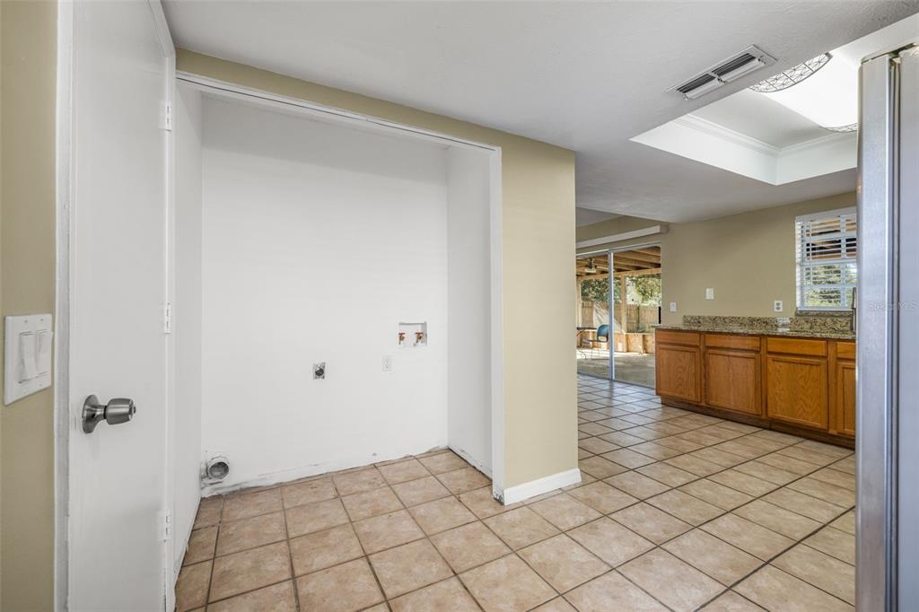 2110 Shady Point Lane Brandon, FL 33510 - Photo 14 of 30