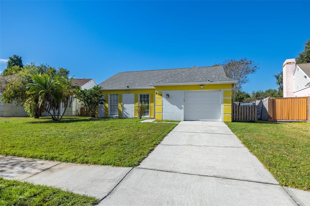 2110 Shady Point Lane Brandon, FL 33510 - Photo 2 of 30