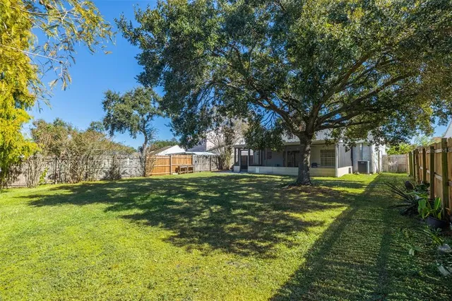 $299,900 | 2110 Shady Point Lane, Brandon, FL 33510