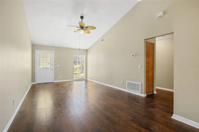 $299,900 | 2110 Shady Point Lane, Brandon, FL 33510