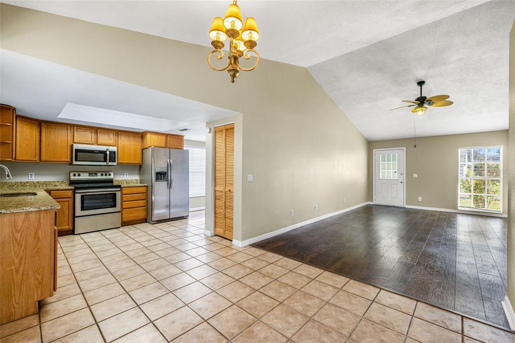 2110 Shady Point Lane Brandon, FL 33510 - Photo 8 of 30