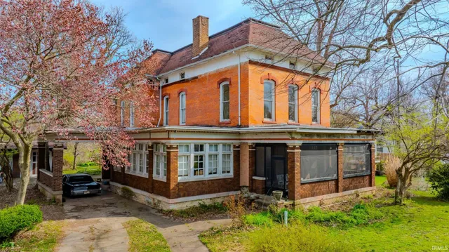 $149,900 | 516 West Hill Street, Wabash, IN 46992