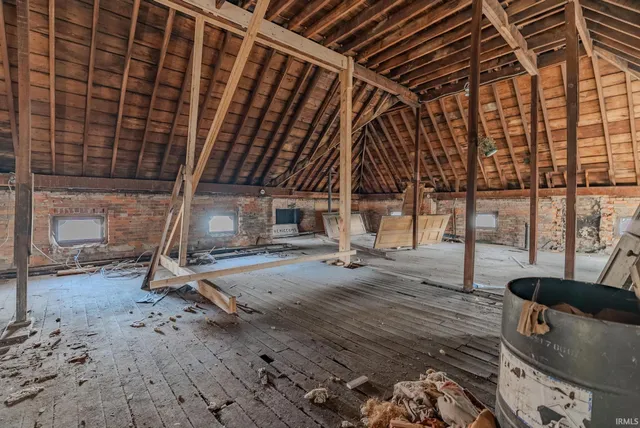 $149,900 | 516 West Hill Street, Wabash, IN 46992