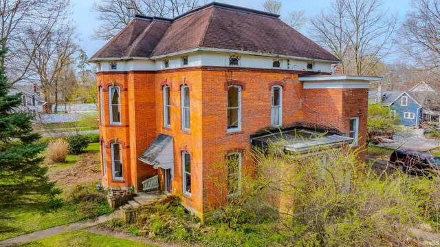 $149,900 | 516 West Hill Street, Wabash, IN 46992