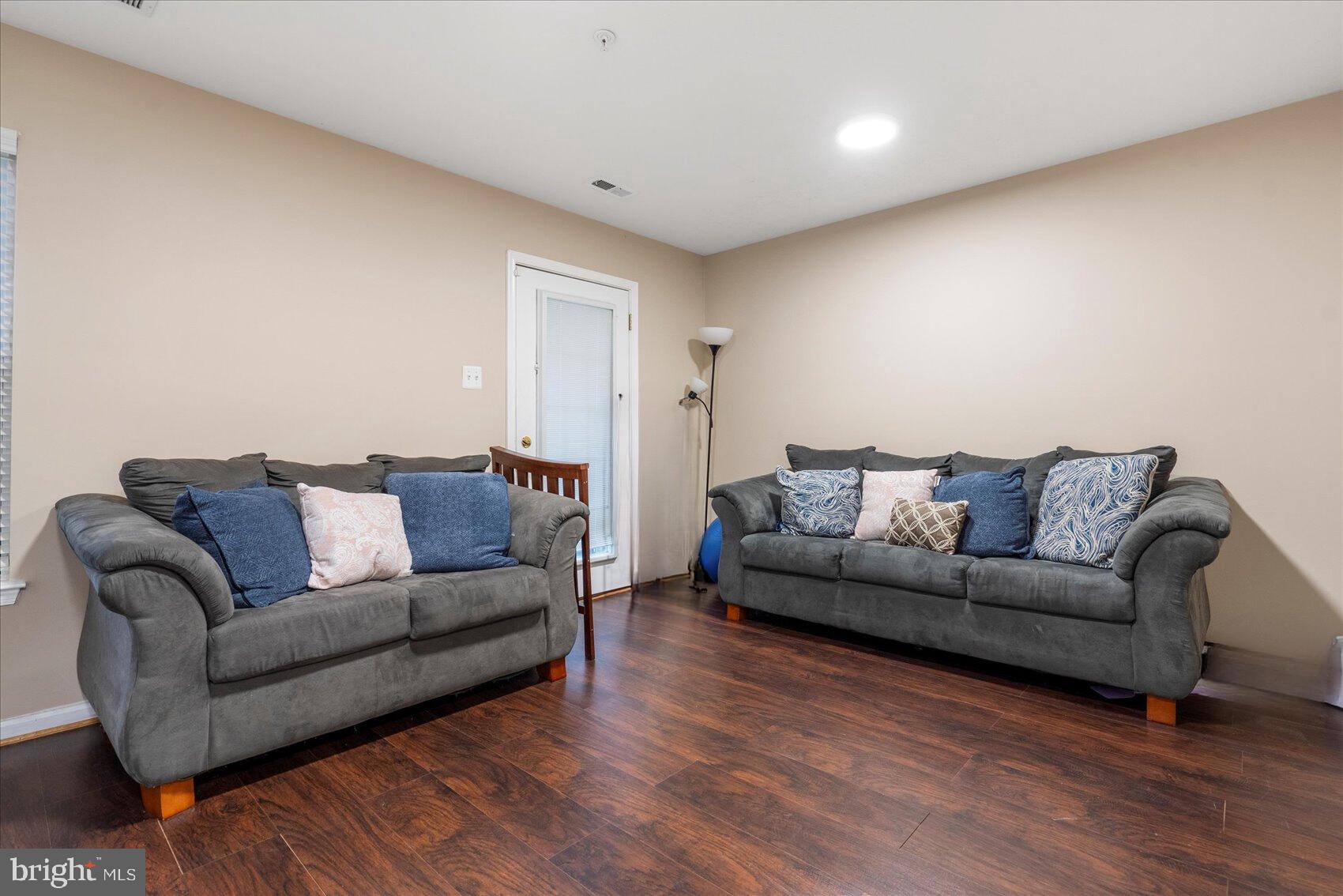 9734 Selfridge Road Middle River, MD 21220 - Photo 6 of 32
