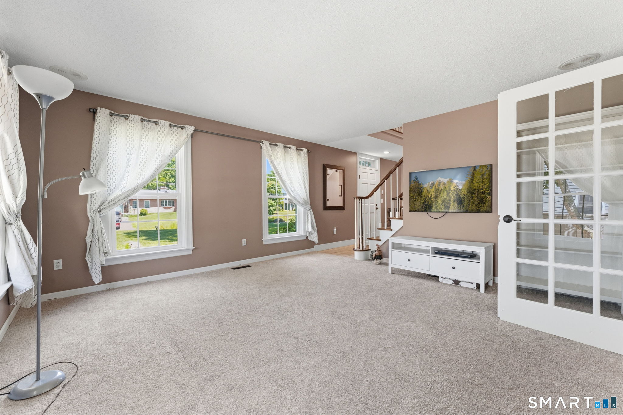 447 Hart Street Bristol, CT 06010 - Photo 15 of 40