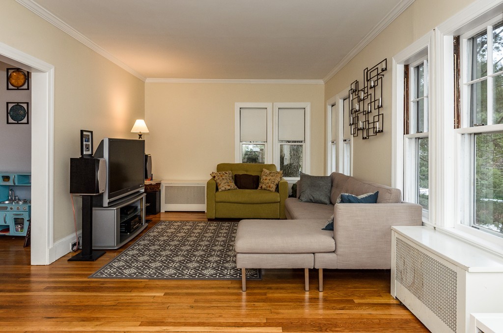 20 Fells Road Winchester, MA 01890 - Photo 7 of 27 Gallery Image 7