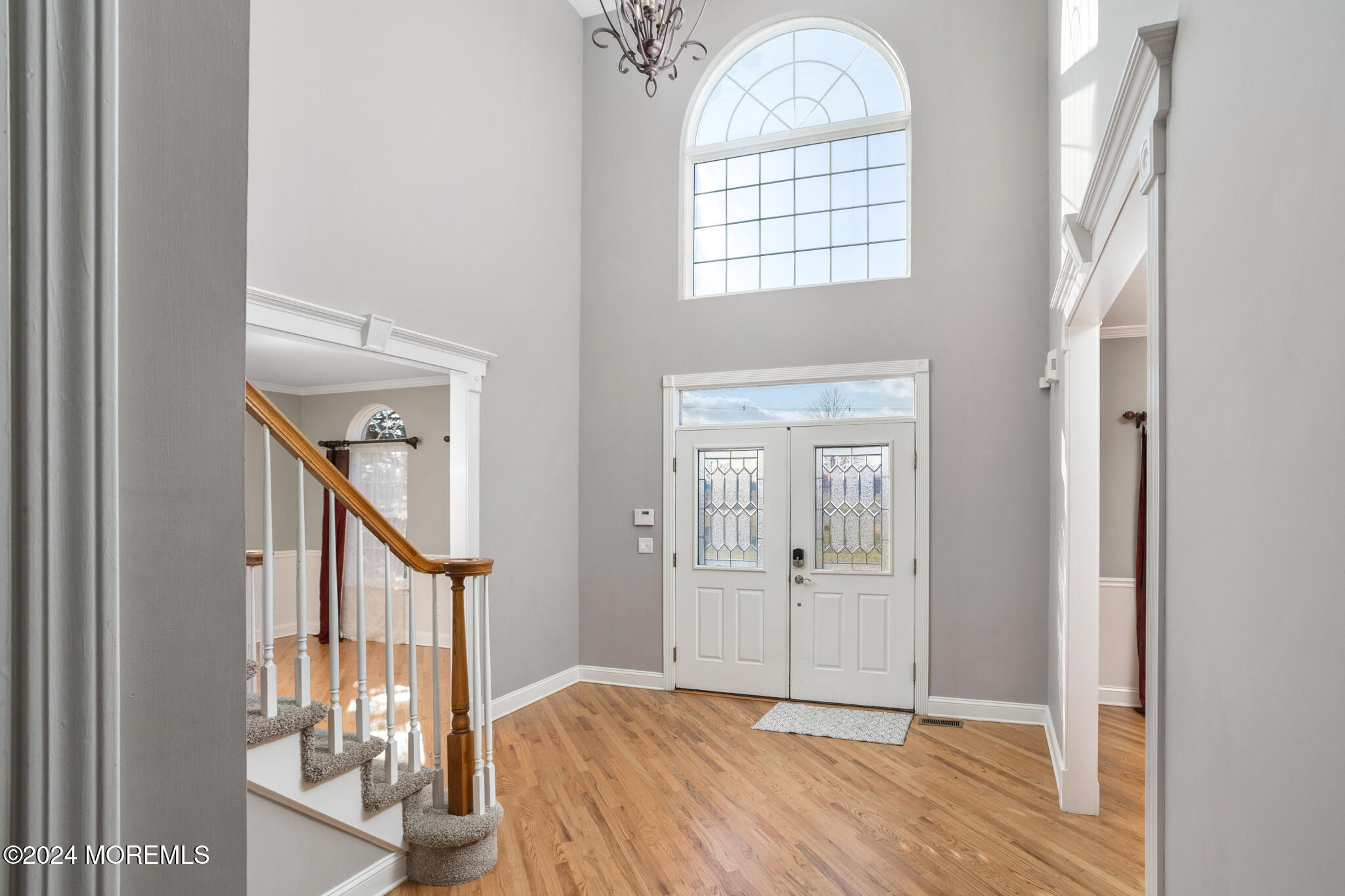 115 Holmes Mill Road Cream Ridge, NJ 08514 - Photo 5 of 49 a view of an entryway with wooden floor