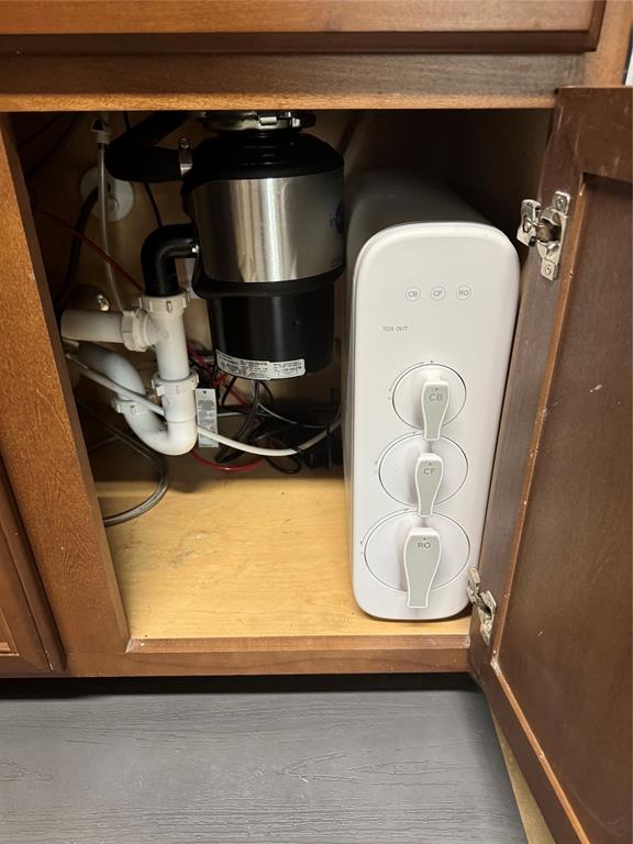 484 Harding Lane Lavon, TX 75166 - Photo 11 of 38 a utility room with a sink