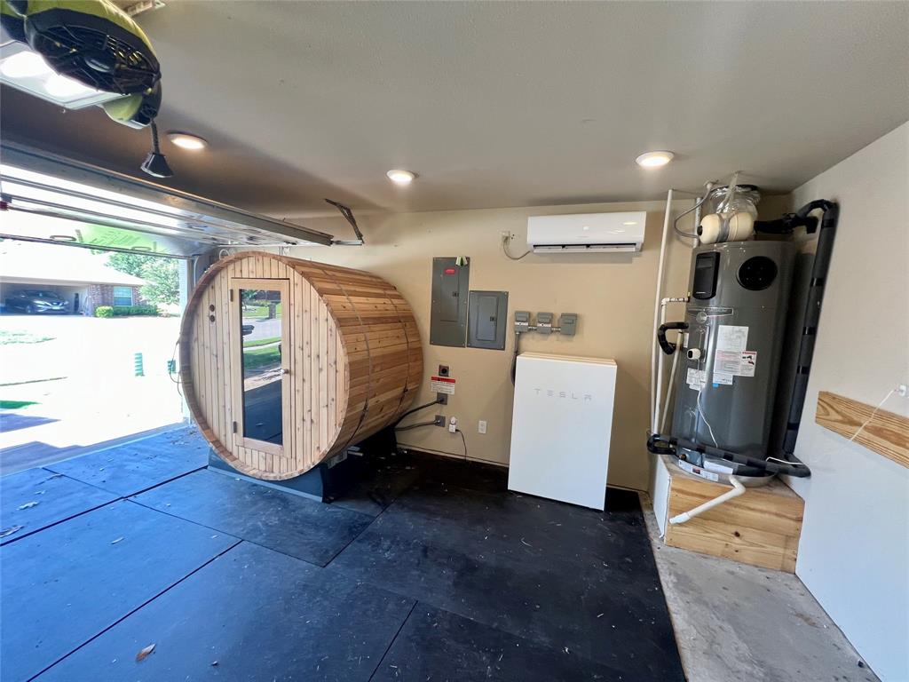 484 Harding Lane Lavon, TX 75166 - Photo 13 of 38 a view of a storage & utility room