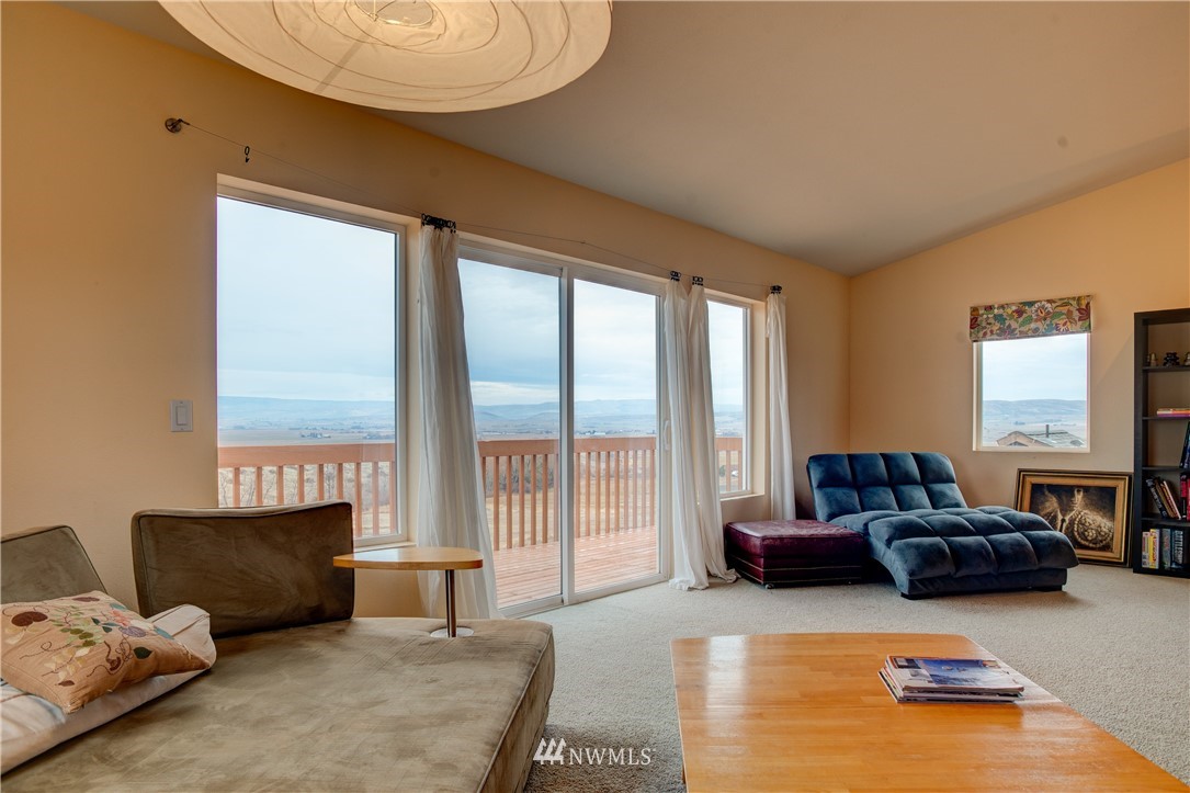 6001 Denmark Road Ellensburg, WA 98926 - Photo 11 of 25 Gallery Image 11