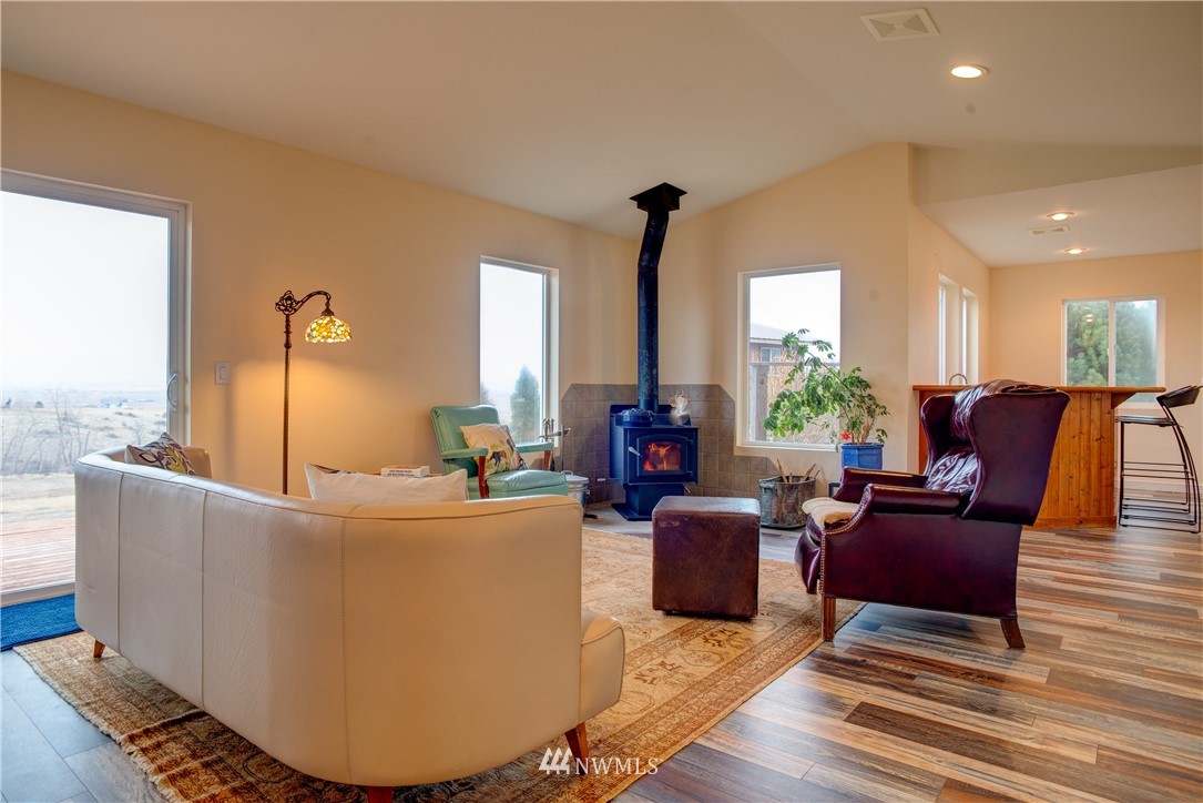 6001 Denmark Road Ellensburg, WA 98926 - Photo 5 of 25 Gallery Image 5
