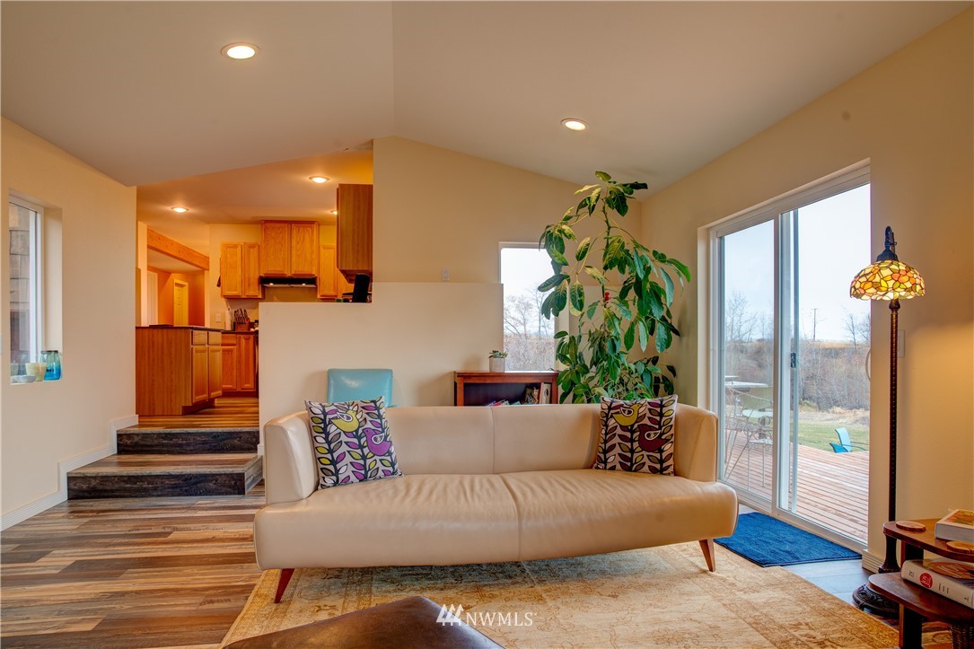 6001 Denmark Road Ellensburg, WA 98926 - Photo 7 of 25 Gallery Image 7