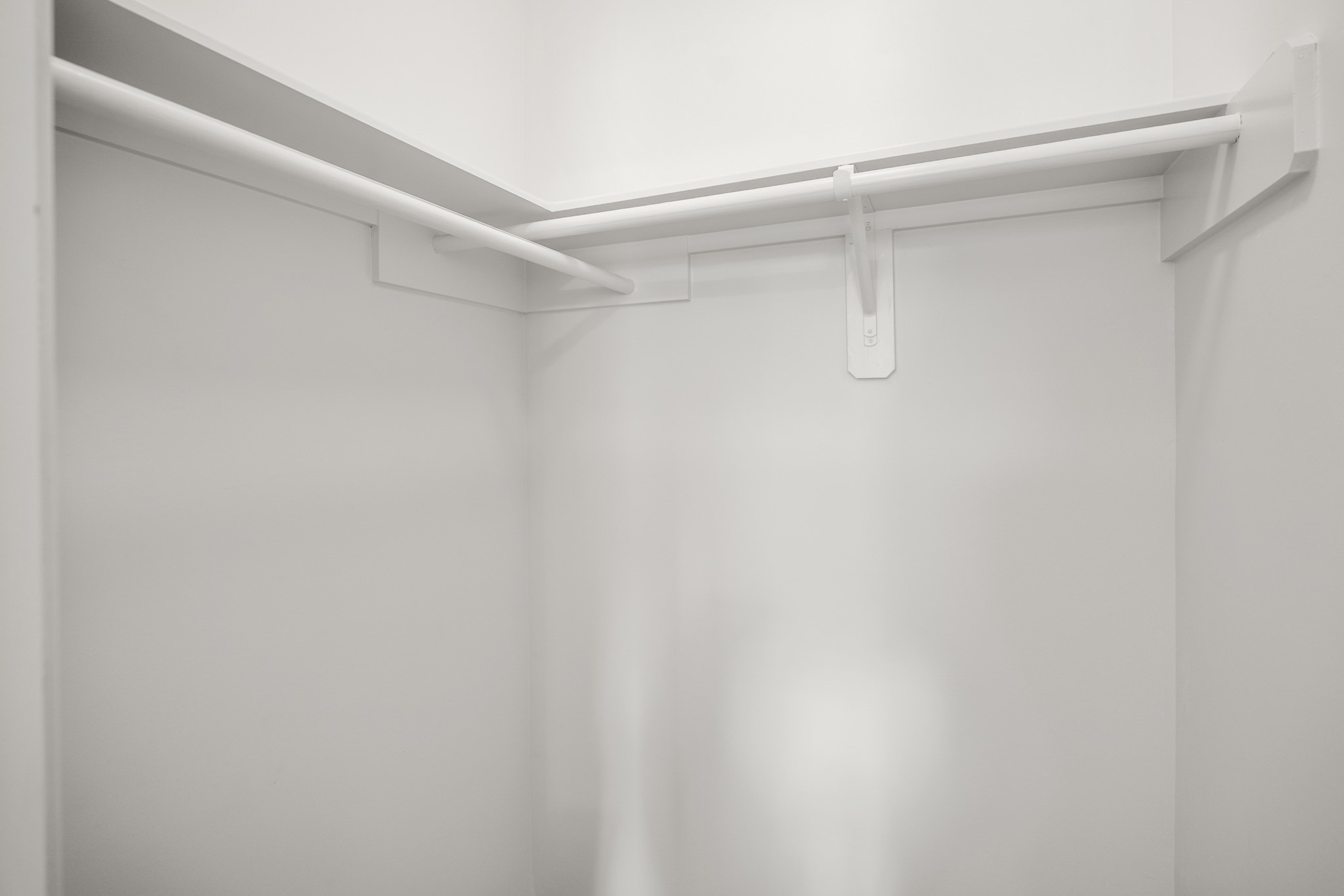 3209 Chenevert Street Houston, TX 77004 - Photo 18 of 32 Spacious secondary bedroom closet