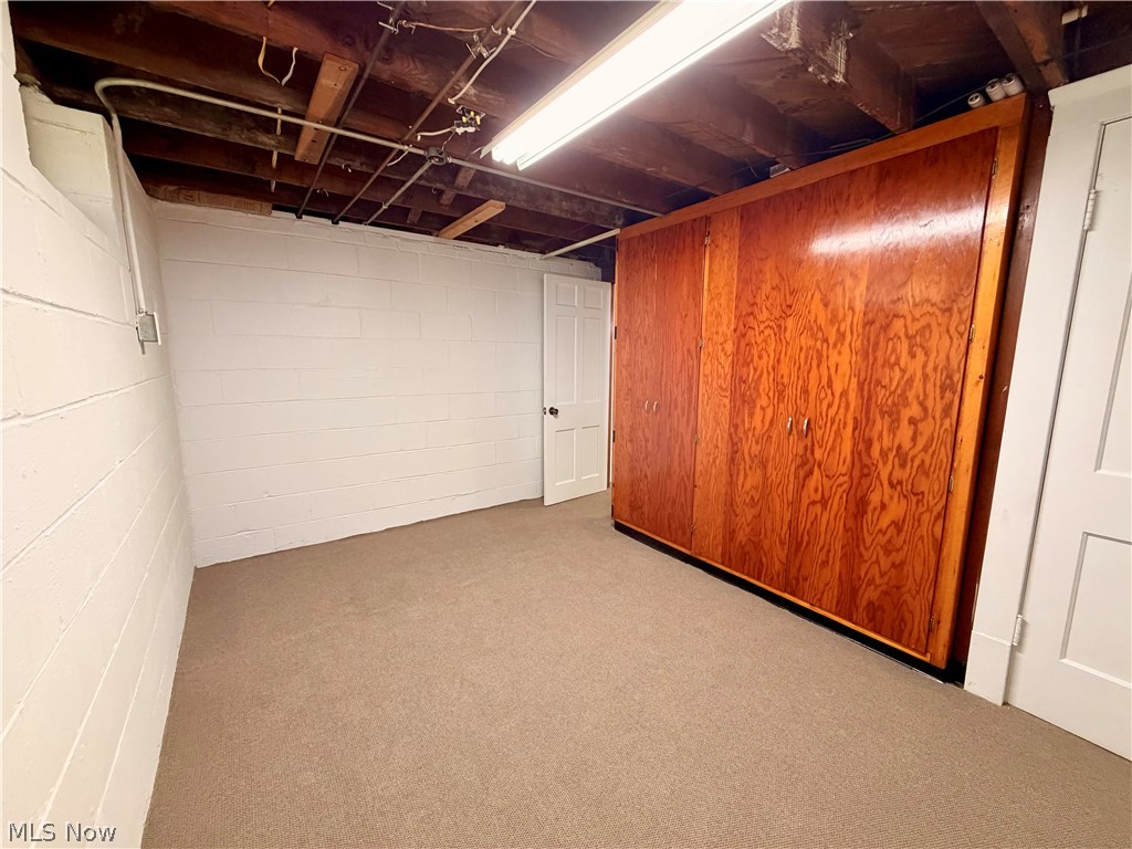 4610 Redfern Road Parma, OH 44134 - Photo 18 of 28 Freshly painted, new carpet