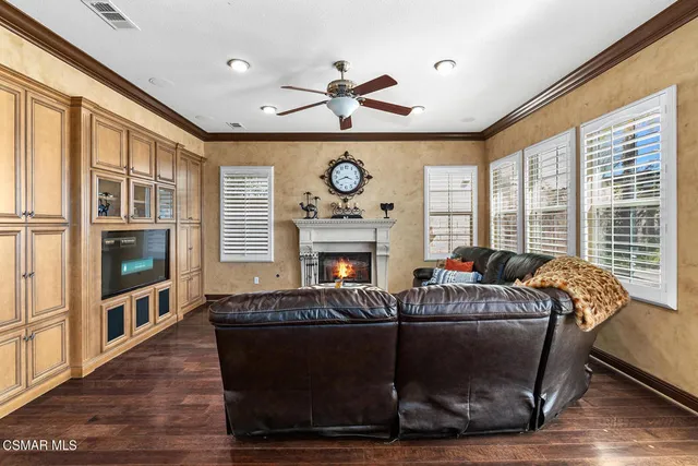 $6,250 | 1728 Bluesage Court, Simi Valley, CA 93065