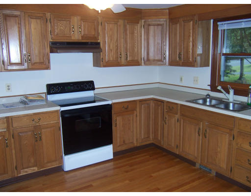 141 Swift Road Northbridge, MA 01588 - Photo 6 of 15 Gallery Image 6