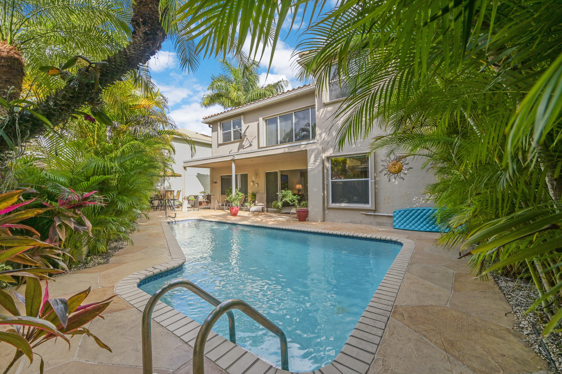 10525 Wheelhouse Circle Boca Raton, FL 33428 - Photo 35 of 52 39 Swimming pool1