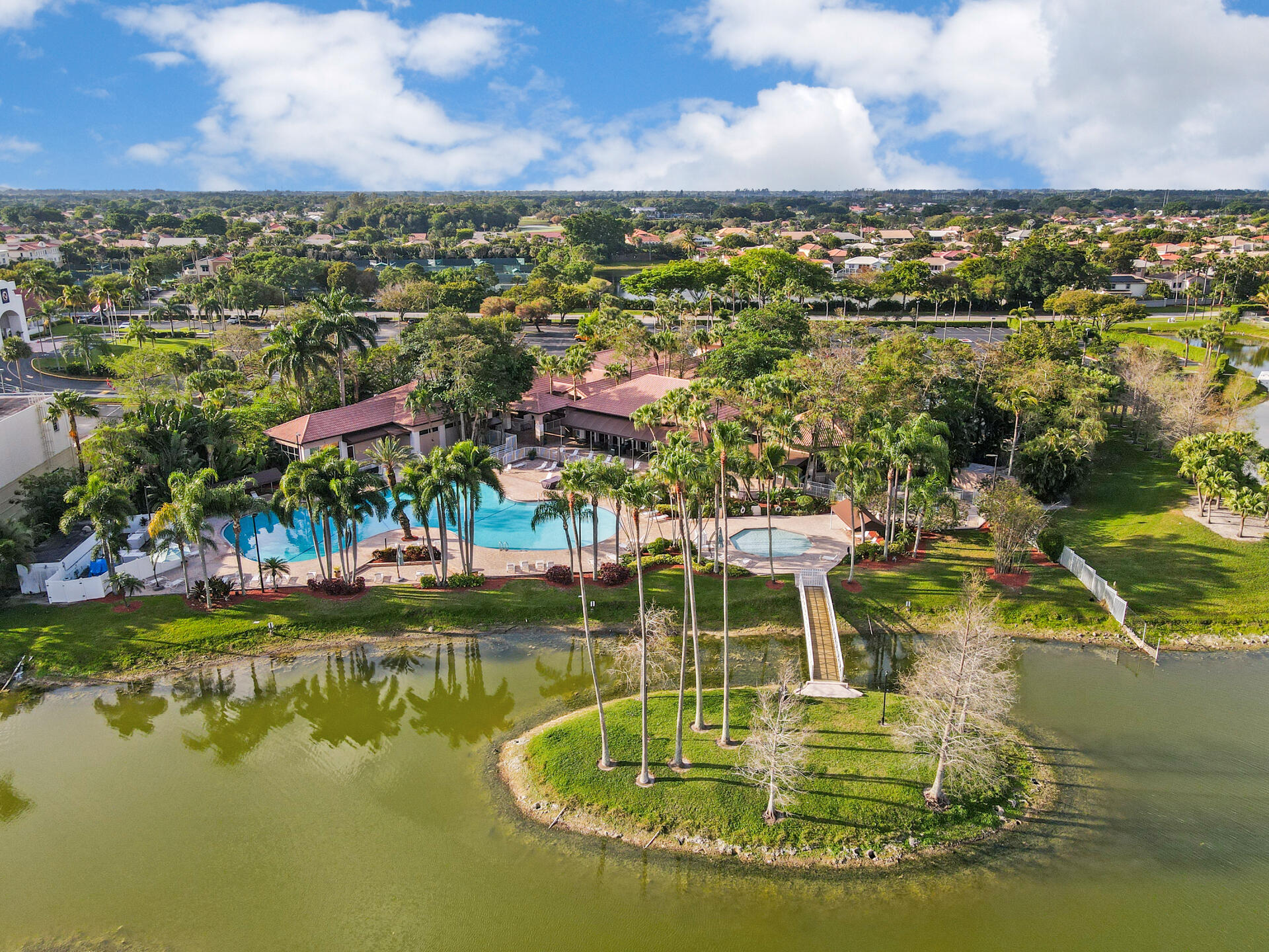 10525 Wheelhouse Circle Boca Raton, FL 33428 - Photo 48 of 52 46 View13