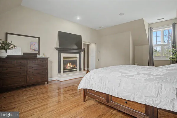 $3,000,000 | 9 Summit Lane, Wilmington, DE 19807