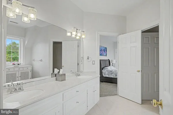 $3,000,000 | 9 Summit Lane, Wilmington, DE 19807