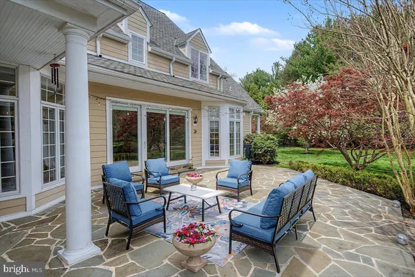 $3,000,000 | 9 Summit Lane, Wilmington, DE 19807