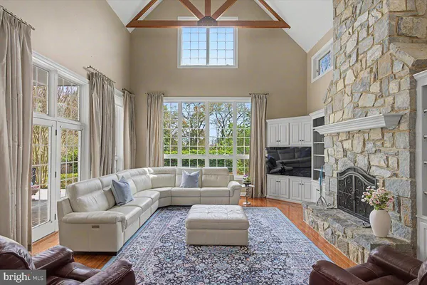 $3,000,000 | 9 Summit Lane, Wilmington, DE 19807