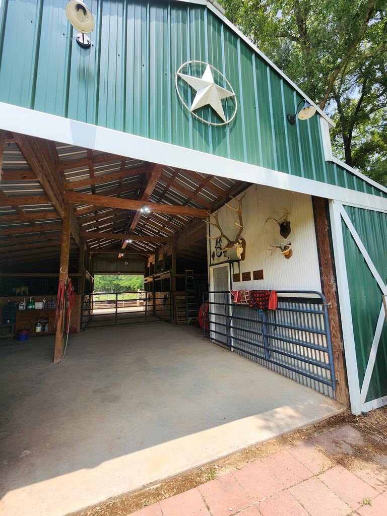 88 Compton Ranch Poplarville, MS 39470 - Photo 22 of 48 Gallery Image 22
