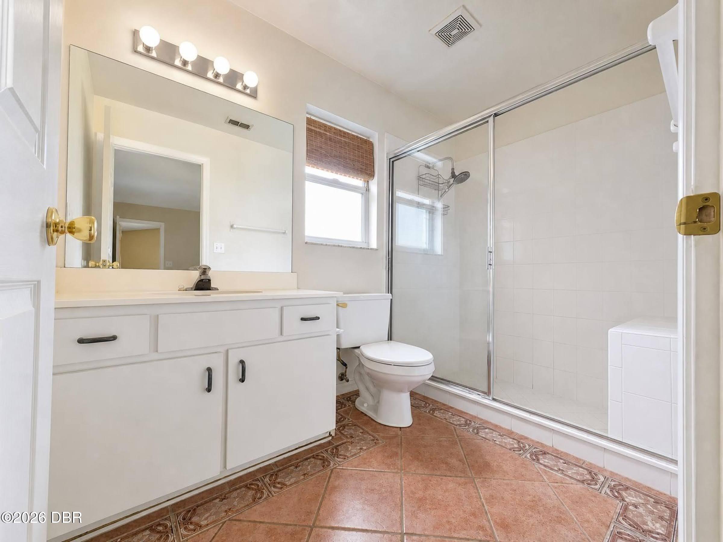 5909 Springview Drive Port Orange, FL 32127 - Photo 8 of 11 09-interior_primary_bathroom