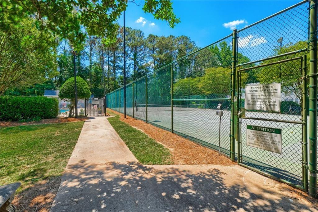 1967 Brian Way Decatur, GA 30033 - Photo 32 of 34 Gallery Image 32