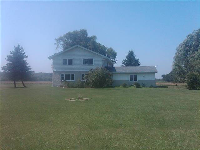 5895 Kilgore Road Avoca, MI 48006 - Photo 1 of 7 31070303.JPG
