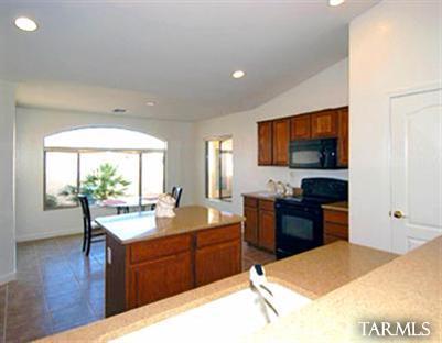 61687 East Border Rock Road Tucson, AZ 85739 - Photo 4 of 11 Gallery Image 4