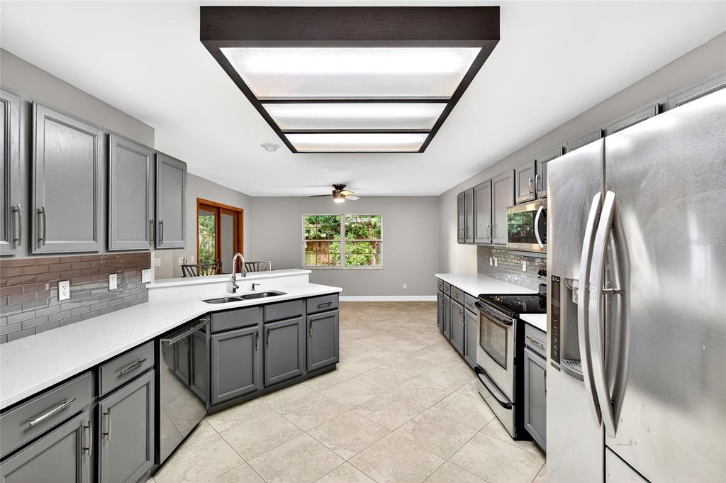 5393 Southwest 86th Place Ocala, FL 34476 - Photo 13 of 39