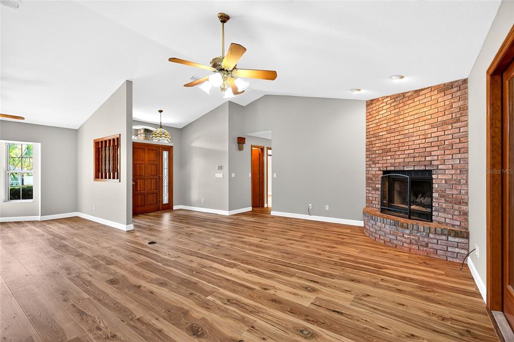 5393 Southwest 86th Place Ocala, FL 34476 - Photo 8 of 39