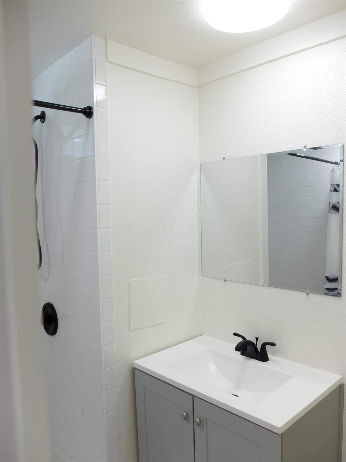 2621 Prescott Road, Unit 229 Modesto, CA 95350 - Photo 19 of 44