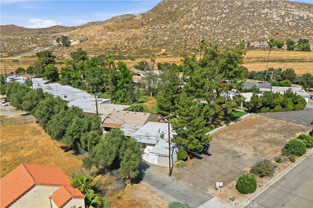 600 Gibbel Road Hemet, CA 92543 - Photo 26 of 28 Overhead showing community location next to local foothills