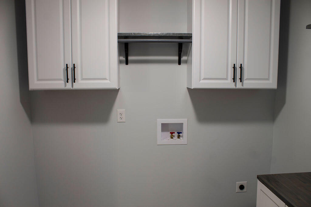 4438 Windsor Spring Road Hephzibah, GA 30815 - Photo 8 of 23 Lots of room for your washer and dryer!