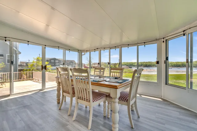 $1,275,000 | 9 Riverside Avenue, Saco, ME 04072