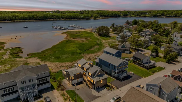 $1,275,000 | 9 Riverside Avenue, Saco, ME 04072
