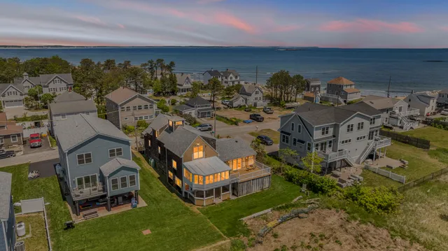 $1,275,000 | 9 Riverside Avenue, Saco, ME 04072