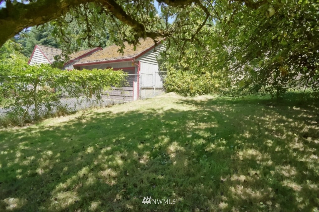 207 Lone Oak Road Longview, WA 98632 - Photo 13 of 16 Gallery Image 13