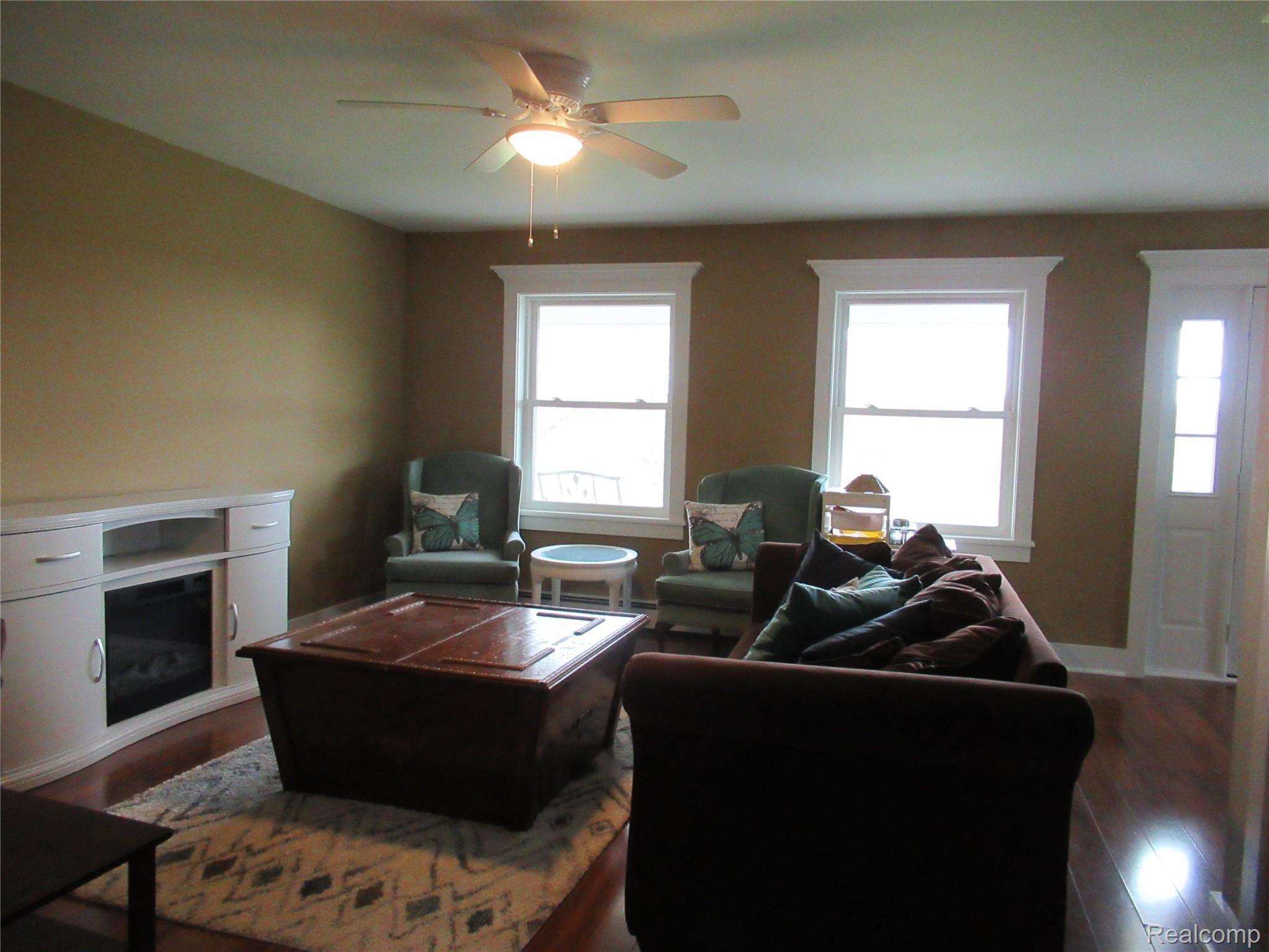 5551 Thomas Road Metamora, MI 48455 - Photo 13 of 38 IMG_1439.JPG