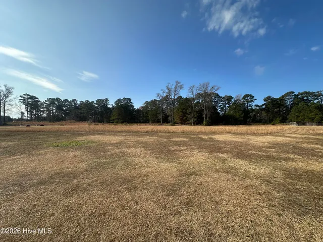 $1,600 | 177 Piney Grove Baptist Church Road, Swansboro, NC 28584