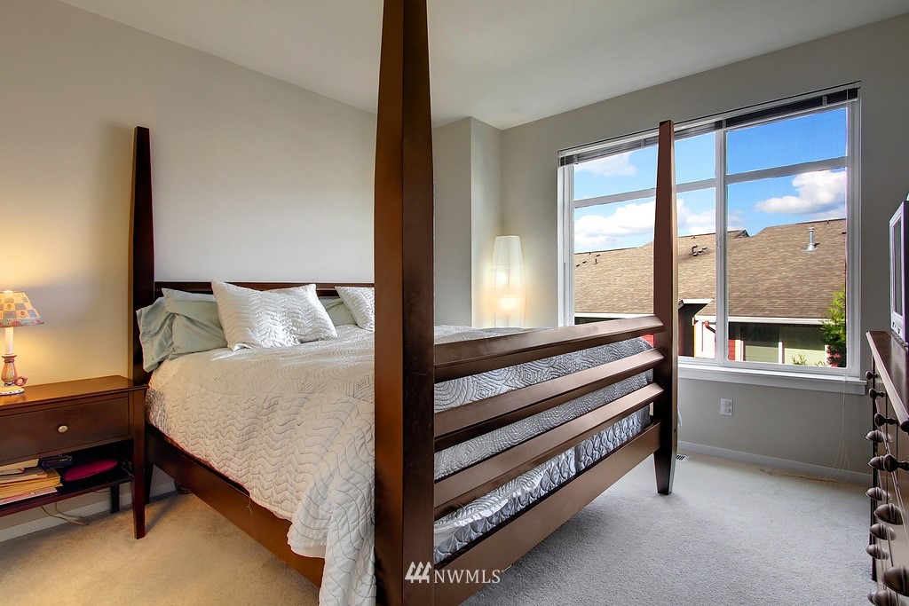 96 Sky Ridge Road Northwest, Unit 604 Issaquah, WA 98027 - Photo 7 of 15