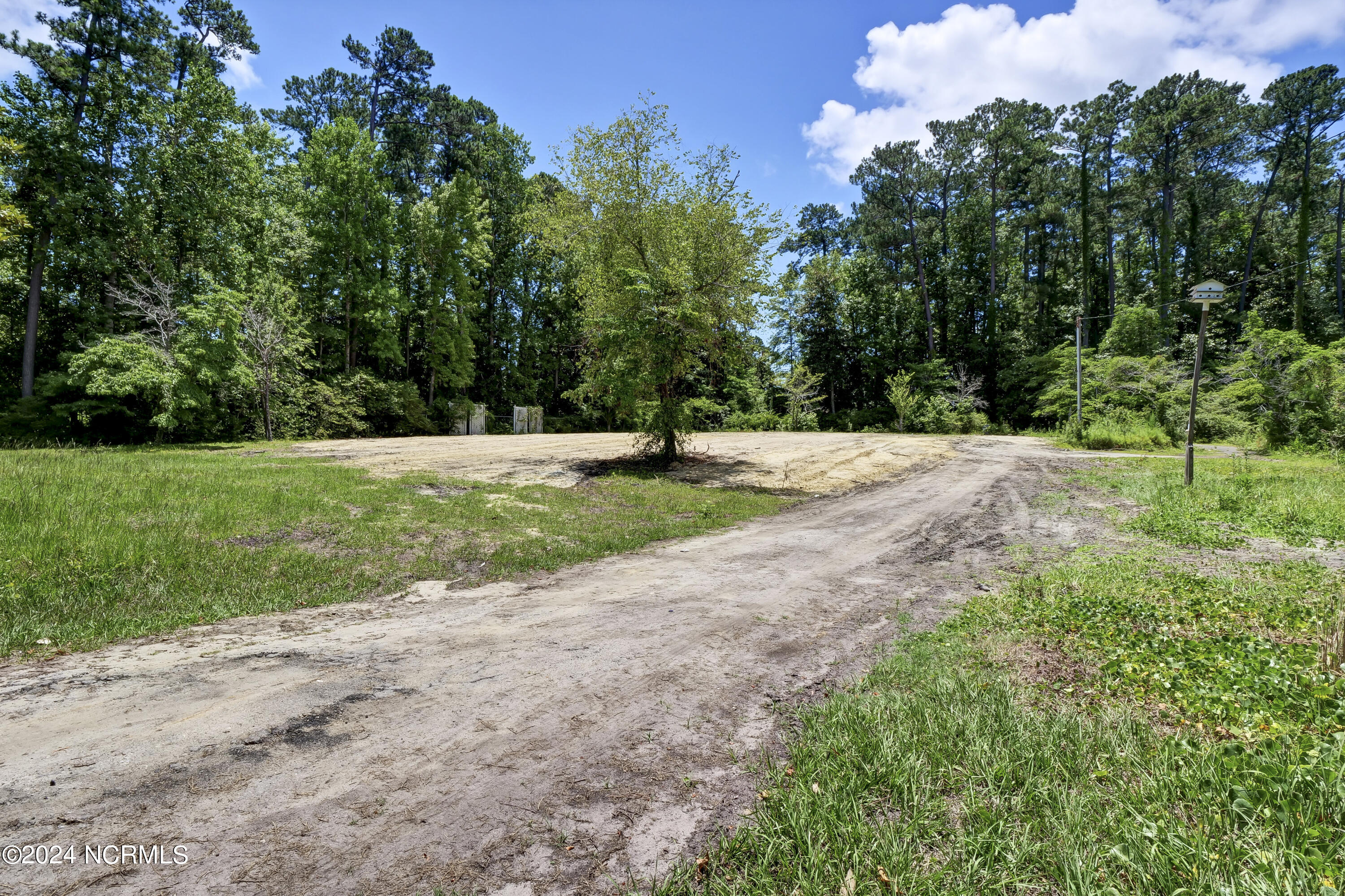 5842 Greenville Loop Road Wilmington, NC 28409 - Photo 7 of 17 004_p1399467_308